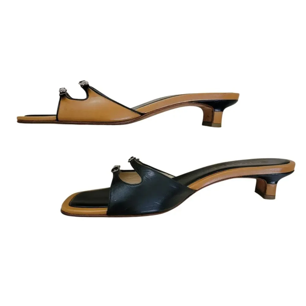 Chanel Vintage Y2K Black Tan Leather Camellia Mules Sandals Kitten Heels 7 37.5 - Picture 6 of 16